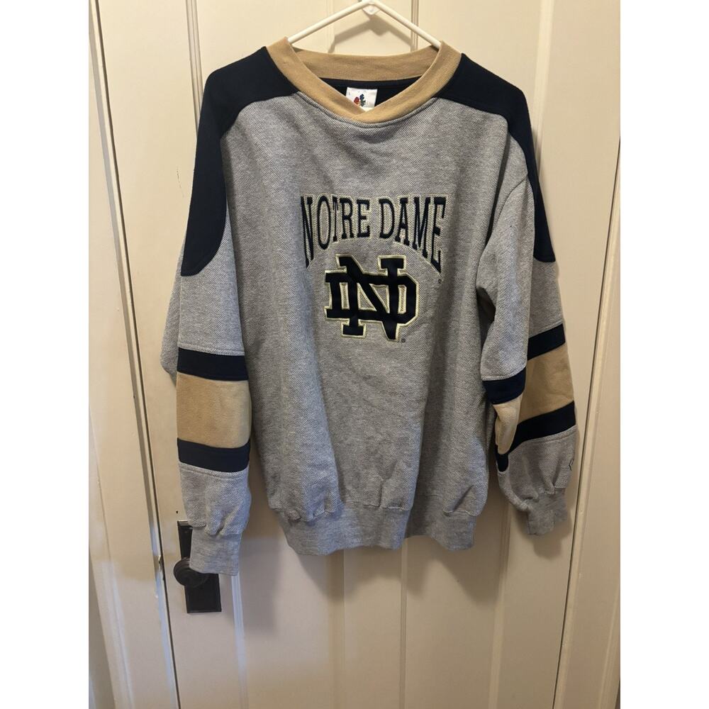 Vintage Notre Dame Fighting Irish Embroidered Sweatshirt‎ Size Large